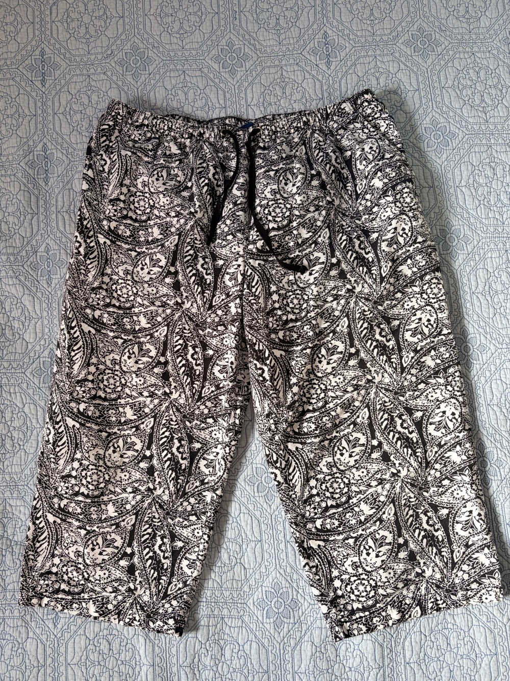 Karen Scott Black and White Paisley Lounge Pants